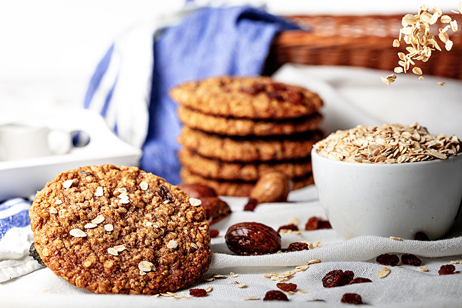 Oatmeal Toffee Raisin Cookie